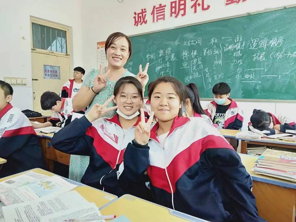 四月色婷婷在线观看高清视频，免费体验最新影视，畅享精彩剧情