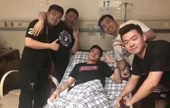 1.四川少妇搡BBBB搡BBBB情感故事