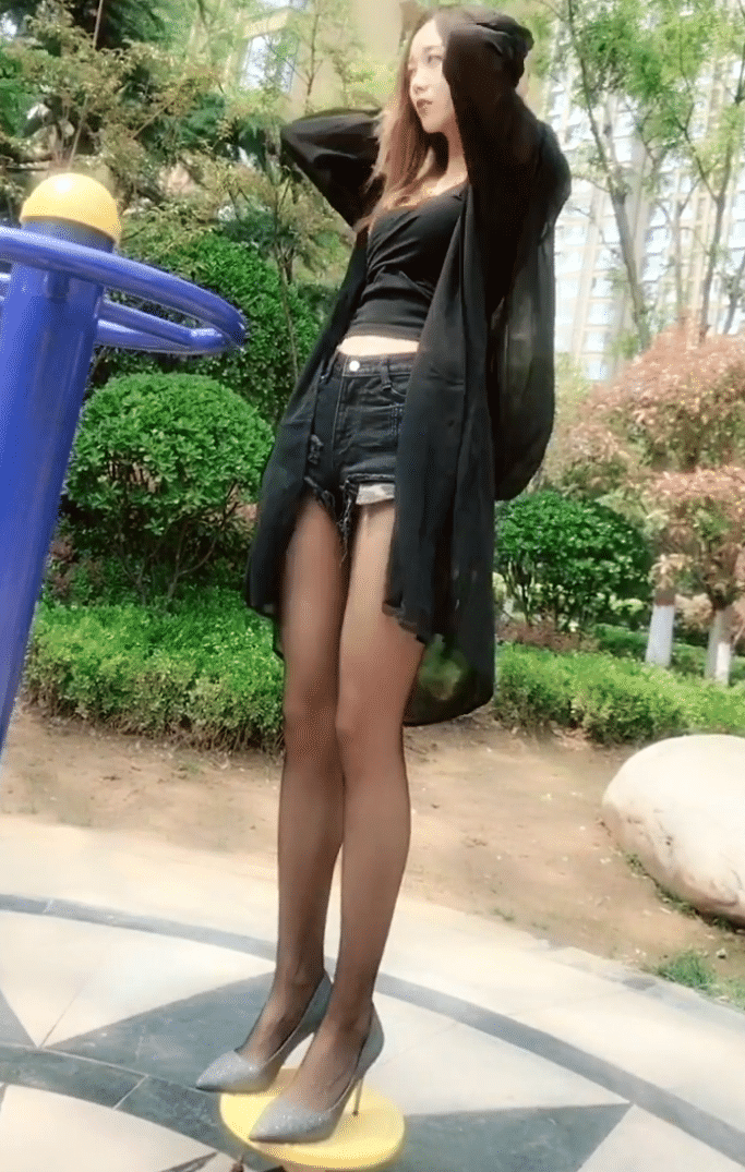 高跟丝袜AV熟女亚洲风情，性感诱惑，极致魅惑，展现东方女性独特韵味