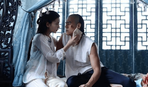 女同A片激情演绎，唯美画面震撼人心，探索女性欲望新境界