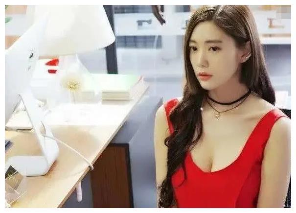 亚洲人妻久久久久 温柔贤惠 美丽动人 爱情长久 幸福美满