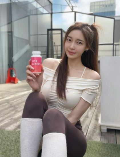 韩国美女热辣视频浜崎真绪性感诱惑，高清画质极致享受，宅男最爱收藏佳作