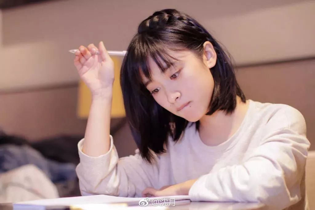 1.少女初恋吃小头头视频免费浜