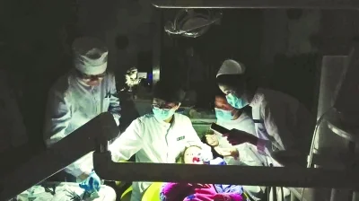 日本护士高潮喷水真实记录，职场秘密故事，深夜诊疗室惊人一幕