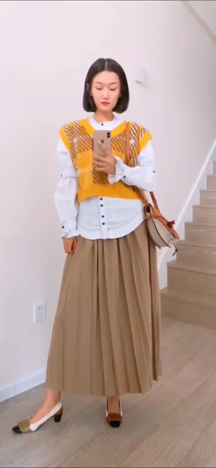 亚洲少妇在线观看精彩生活，分享时尚穿搭，探索美丽秘诀