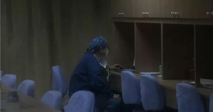 日本护士高潮喷水真实记录，职场秘密故事，深夜诊疗室惊人一幕