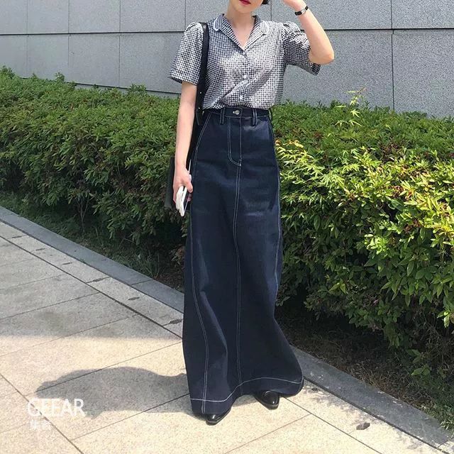 2.白袜驷马经典造型，潮流穿搭灵感，复古运动风再现