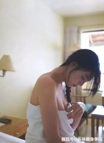 野结衣日本少妇激情毛片，全程高清无码，真实展现做爱全过程