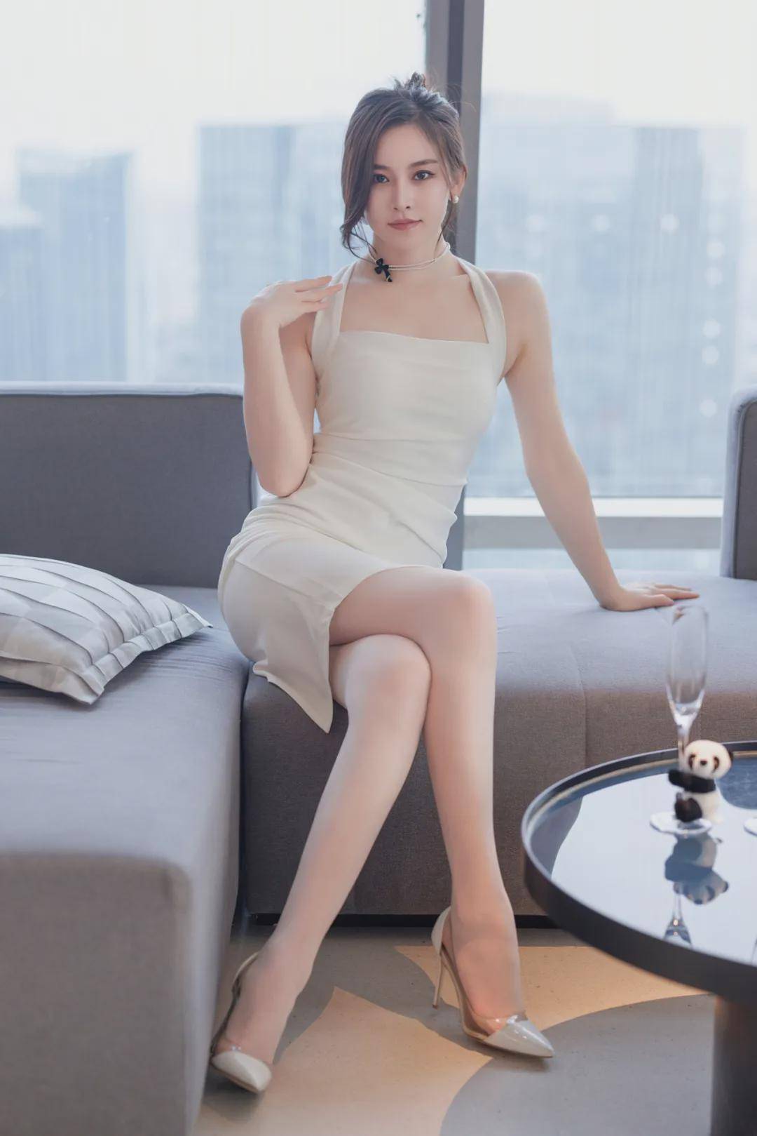 蜜臀色欲AV诱惑写真集，极致曲线，性感撩人，高清视觉盛宴