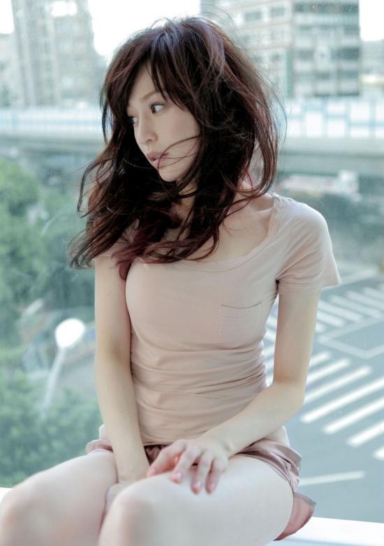 2.美女裸体私房照，性感私密写真，唯美光影人体摄影