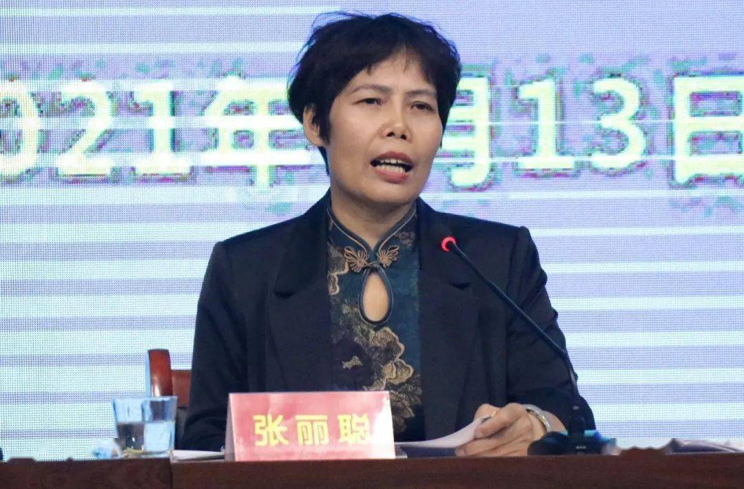 高级会所双飞浜体验奢华享受，尊享私密空间，品味高端服务新境界