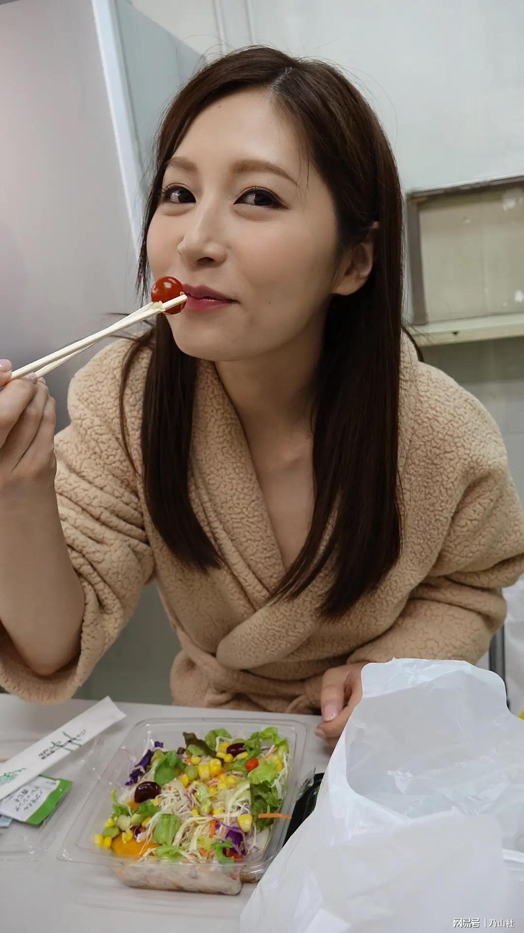 亚洲人妻在线视频一区精彩推荐，热门人妻作品合集，最新高清资源免费观看