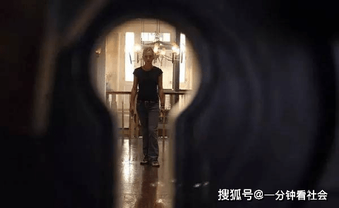 偷拍老女人200部真实记录，揭秘隐秘生活，揭露背后的故事与真相