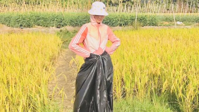 丰满老女人伦理HD浜讲述中年女性情感故事，探讨爱与欲望，展现生活真实面貌，引人深思