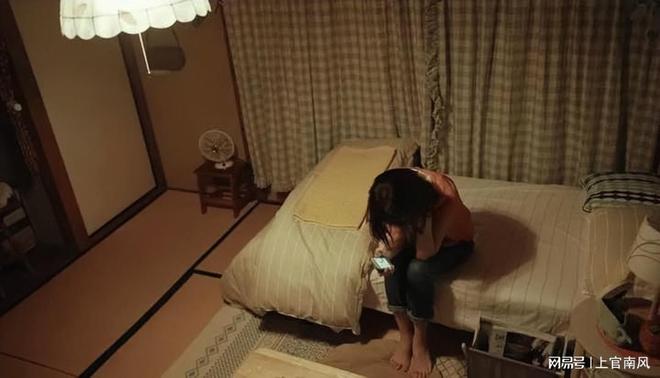 继攵女乱h客厅呻吟声视频浜揭露真相，网友热议不断，警方介入调查中