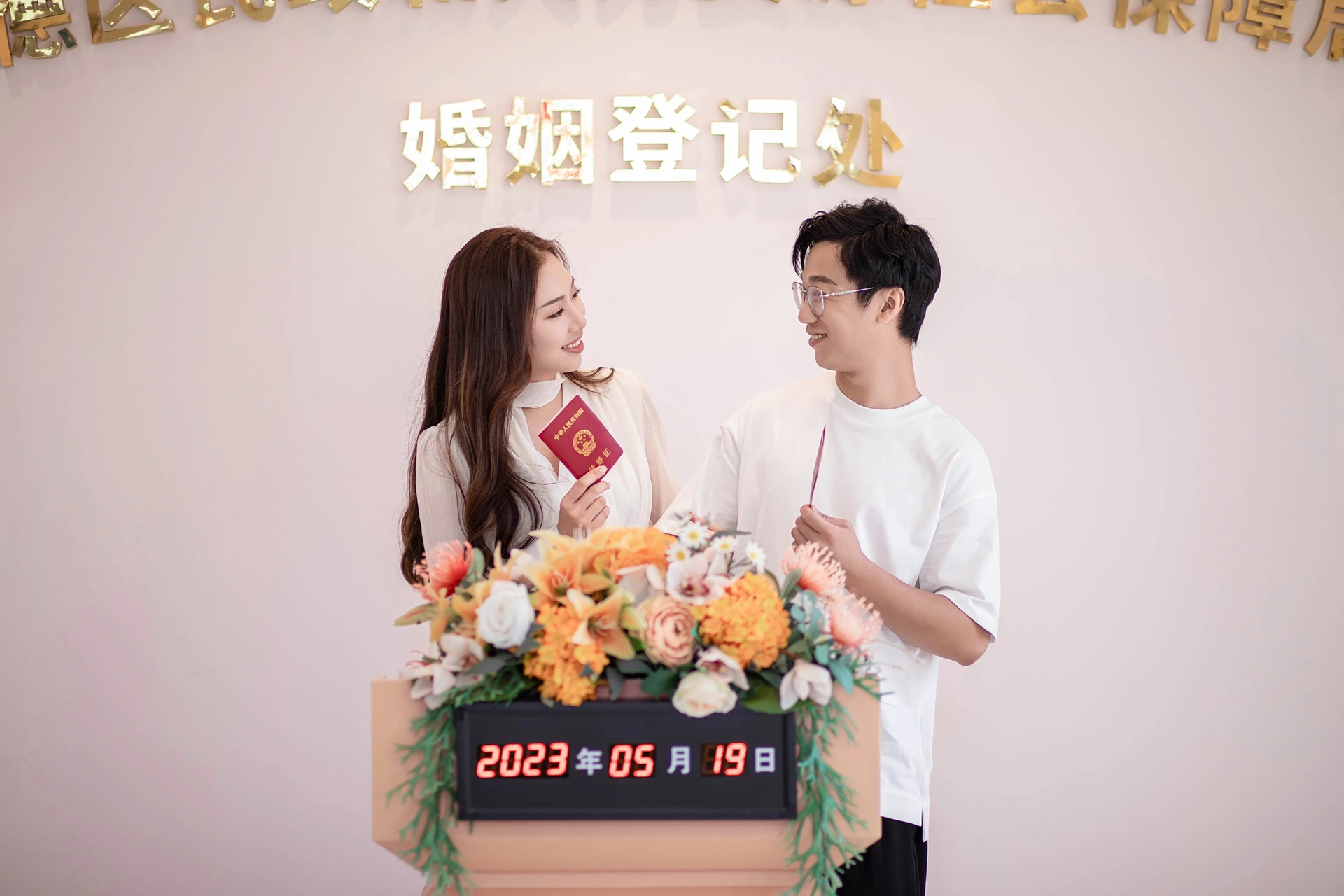 AA久久见证爱情长跑，浪漫永恒，幸福相伴一生不分离