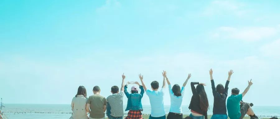 学生小妹妹的成长故事，校园生活点滴，青春回忆与未来憧憬