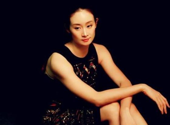中国东北妇女BBBBBB的奋斗故事，展现坚韧与美丽，传承地域文化精神