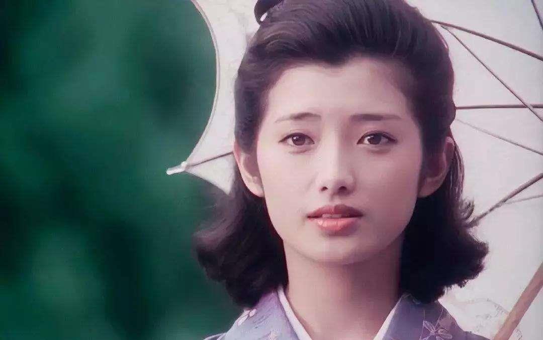 风流少妇胡秀英传奇人生，爱恨交织，命运多舛令人唏嘘