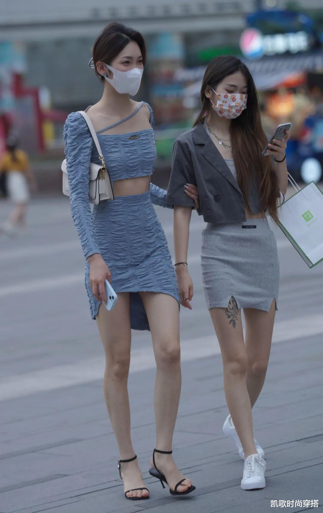 诱惑性感女神展现极致魅力，迷人风采不可抵挡，让你心跳加速的视觉盛宴