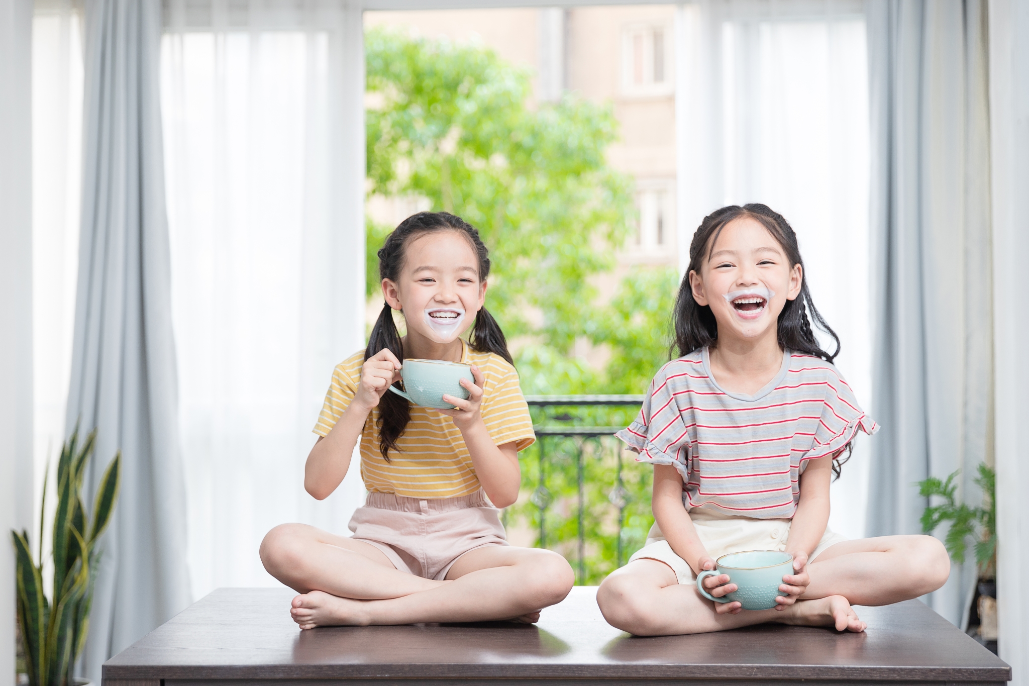 男生女生一起努力生孩子视频网站浜分享幸福时刻，记录美好生活，打造温馨家庭回忆