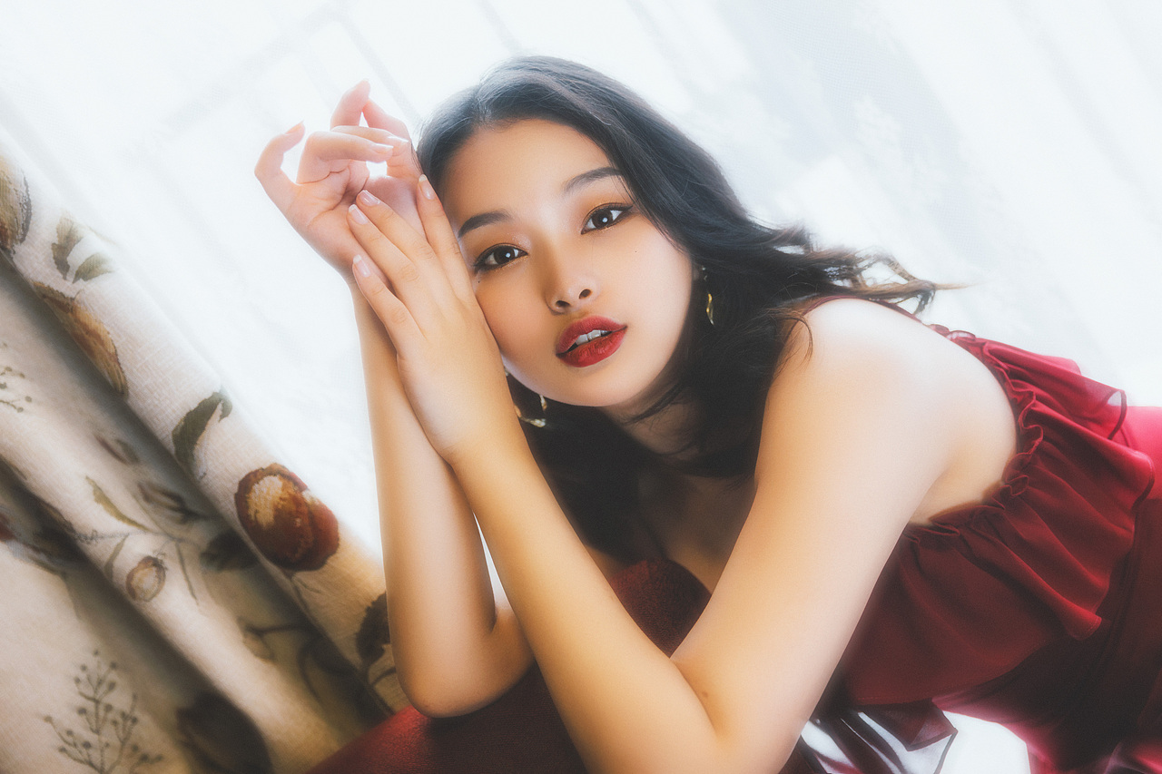 2.四川美女一片毛片，风情万种惹人醉，独特魅力绽放