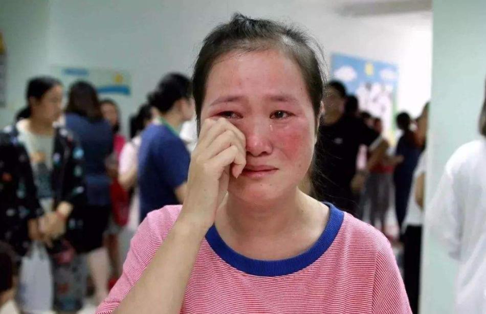 国产耄耋老太性HD大全震撼上线，晚年激情生活实录，独家揭秘银发族隐秘欲望