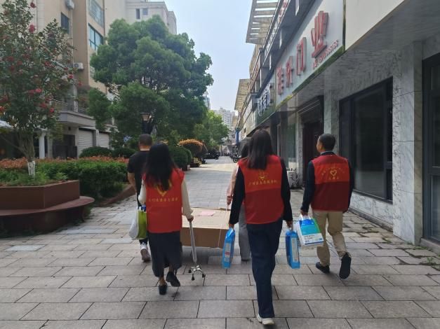 2.男同二区交友指南，真实经历，温暖社区，寻找你的另一半