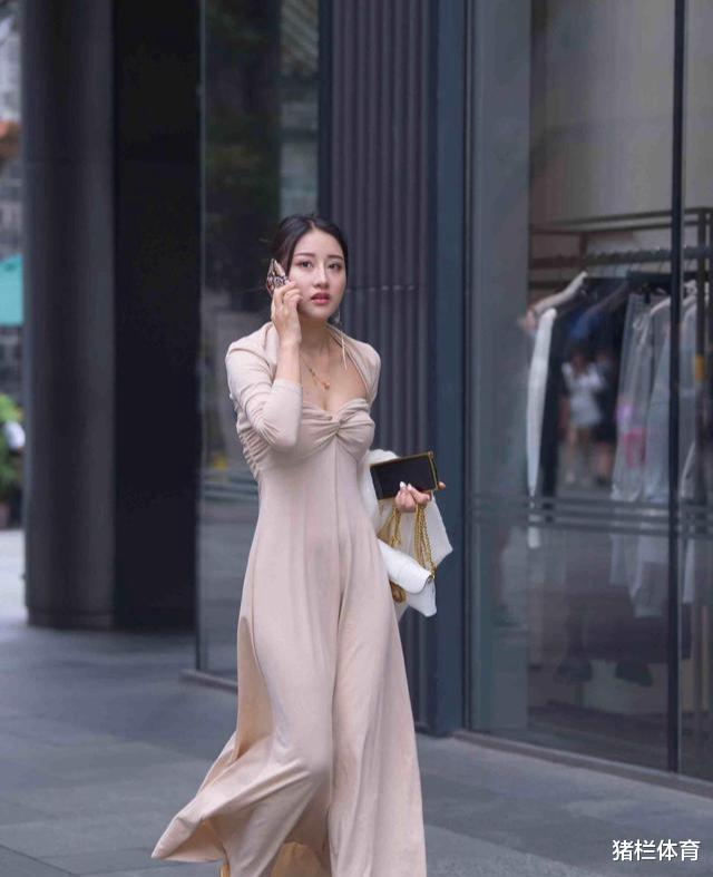 丰满少妇裸体艺术写真,展现成熟魅力曲线,优雅性感尽显女性韵味 丰满少妇裸体艺术写真,展现成熟魅力曲线,优雅性感尽显女性韵味