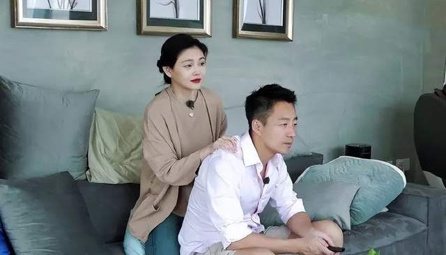 国产区性爱在线蜜月激情热播，真实夫妻互动，高清无码视频独家放送