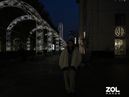 欧美三级做爰全过程浜揭秘，真实场景拍摄细节，探索成人电影幕后制作