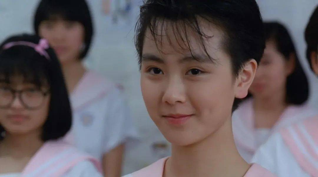 张柏芝A片风波再起，昔日女神陷争议，网友热议不断