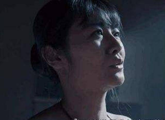公公日日躁动不安我和公公乱伦口述小说，真实记录家庭禁忌情感，揭露隐秘欲望纠葛