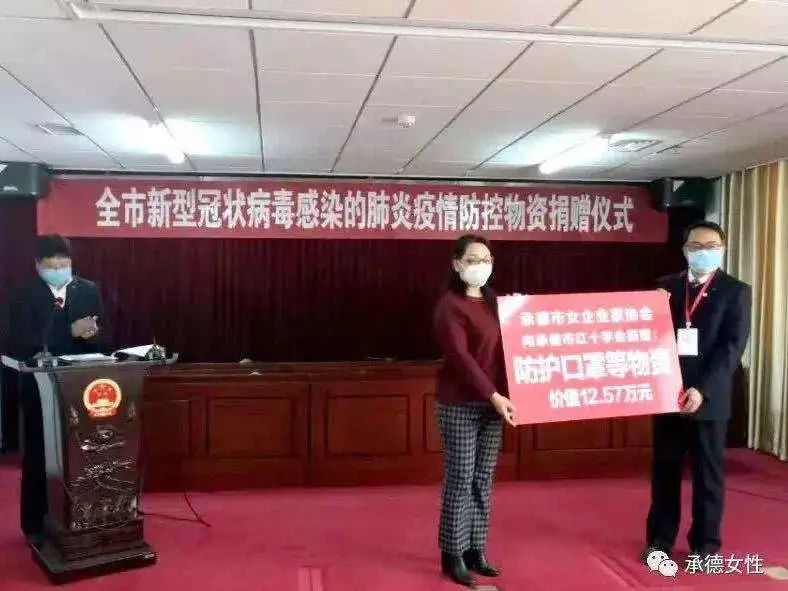 风流老女太婆A片传奇故事，激情岁月，晚年绽放别样风采