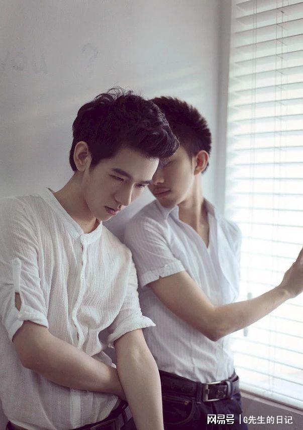 2.大陆男同志Gay互69，探索亲密关系，分享爱与温暖，体验独特情感连接