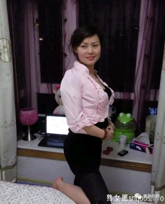 老熟妇免费看老女人搡8o老妇人，成熟女性魅力尽显，风情万种惹人醉