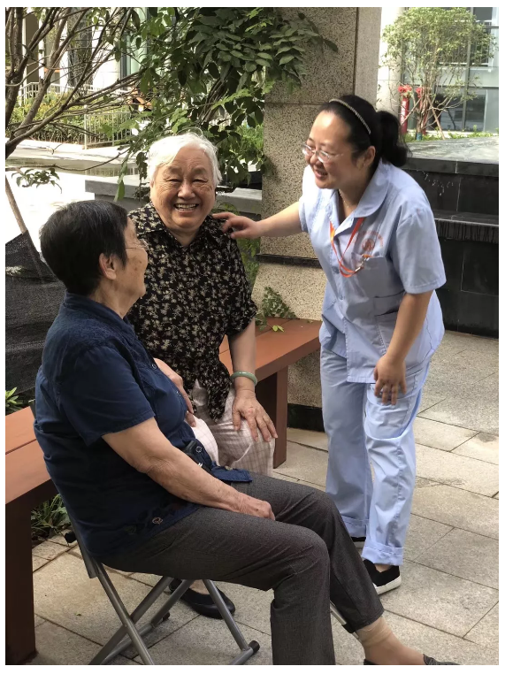 秋霞福利院暖心守护银发岁月，传递温情，共筑幸福家园