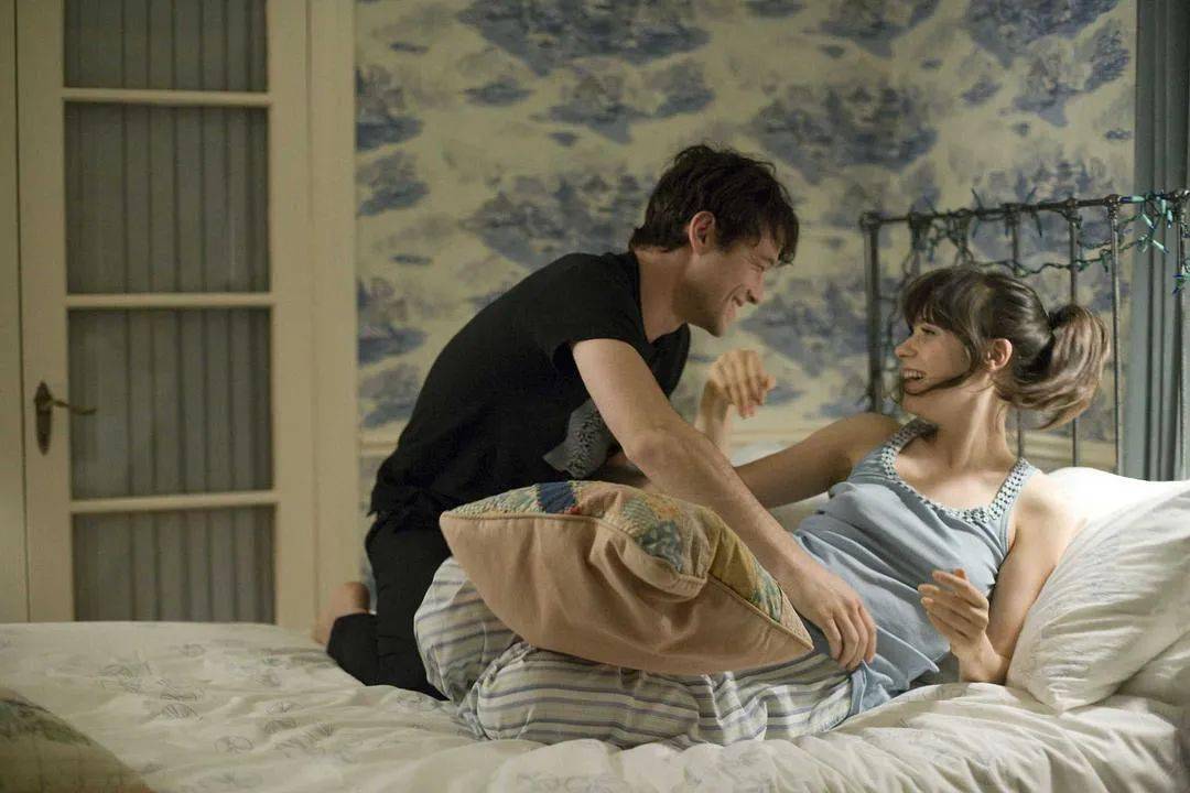 1.男人搡女人三年大片浜爱恨纠缠