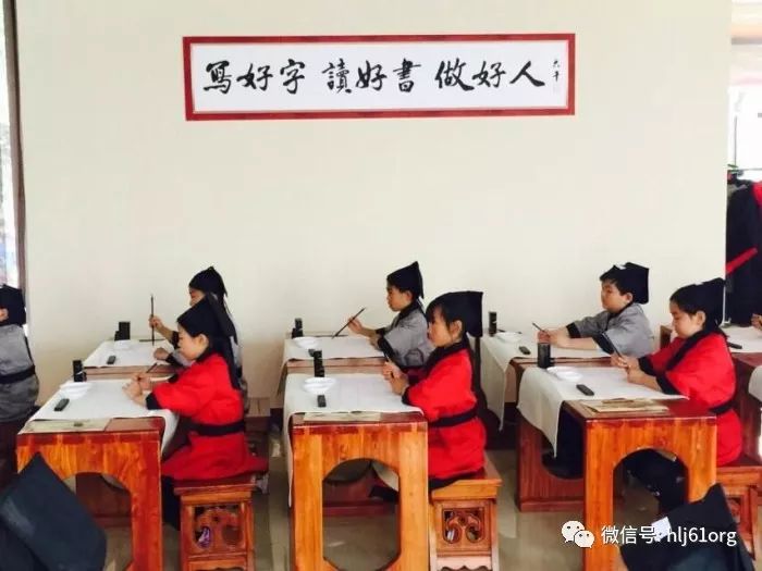 私人教师浜美女合集精选，优雅教学，魅力绽放，师生互动精彩瞬间