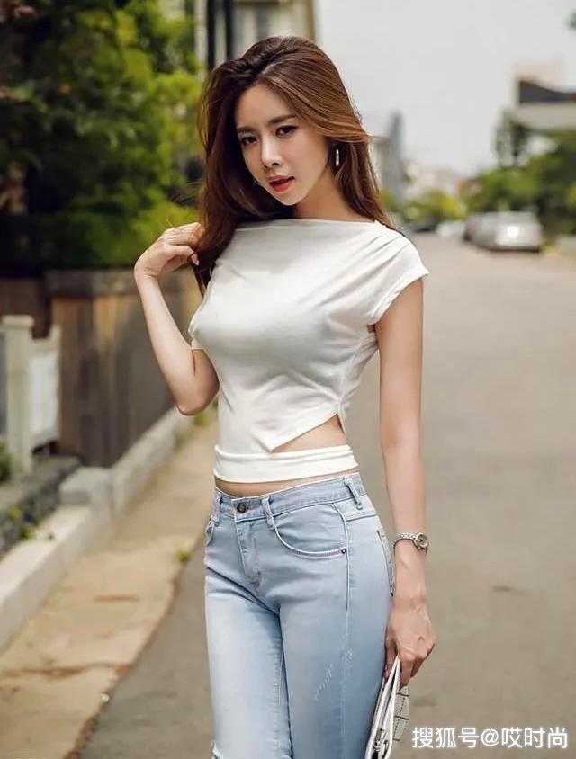 成熟丰满舒服浜女神魅力四射，尽显优雅气质，轻松俘获你的心