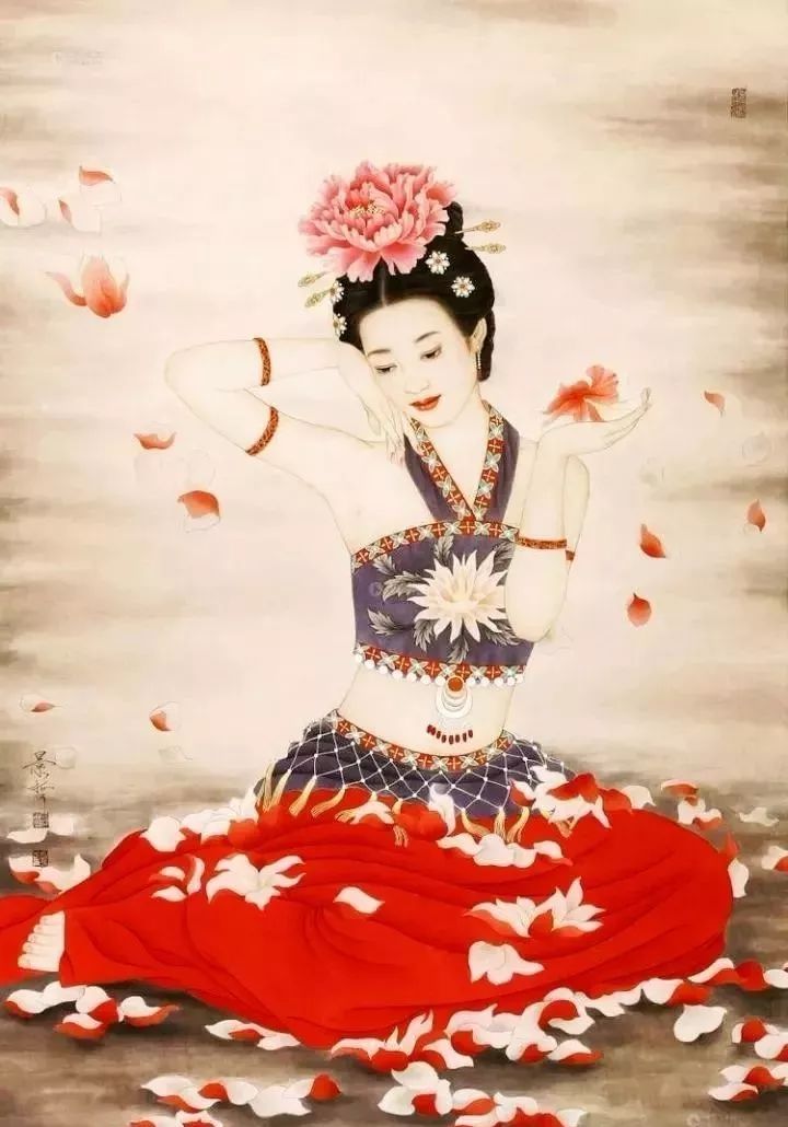 醉美婷婷酒色撩人，风情万种，佳人如画