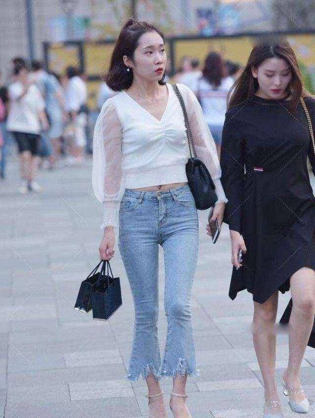 老熟女一区二区无码极致诱惑，高清无码精选，熟女专区热门推荐