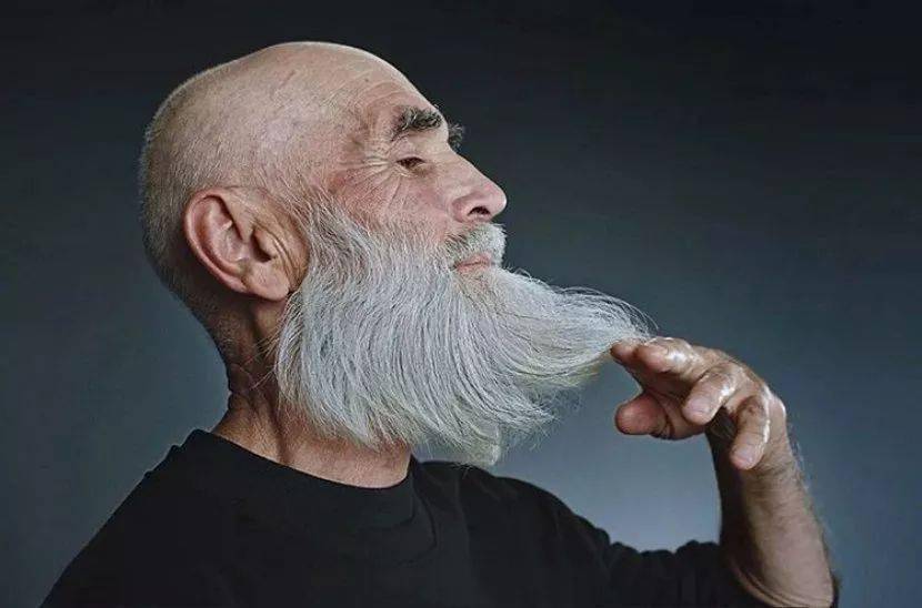中国老太1级毛片震撼上线，独家揭秘，老年激情，家庭伦理大戏