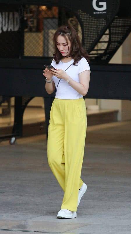 1.熟女wwwaa魅力绽放时尚风采