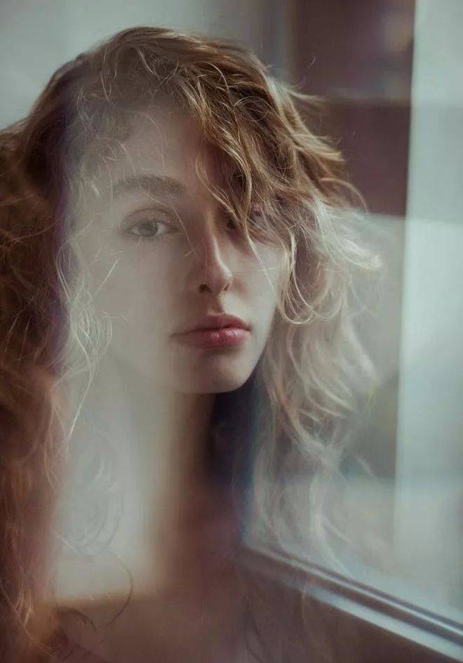 2.美女裸体私房照，性感私密写真，唯美光影人体摄影
