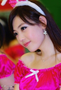 2.极品人体小泬1000期精彩呈现，独家揭秘，不容错过
