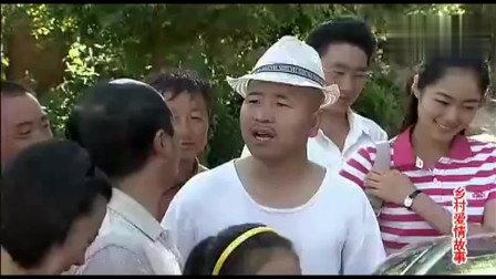 寡妇又丰满奶又大惹人怜爱，乡村爱情故事，寡妇的诱惑与真情