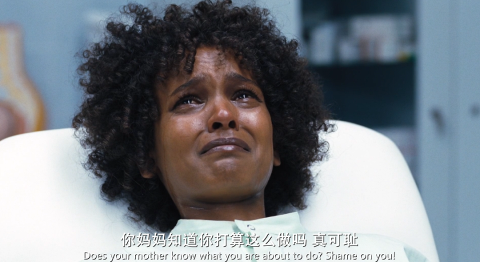 黑人强奸视频震惊网络，受害者勇敢发声，社会呼吁严惩罪犯