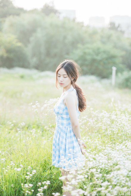 清纯唯美五月四房第一页视频，青春绽放，五月花开，唯美画面定格瞬间