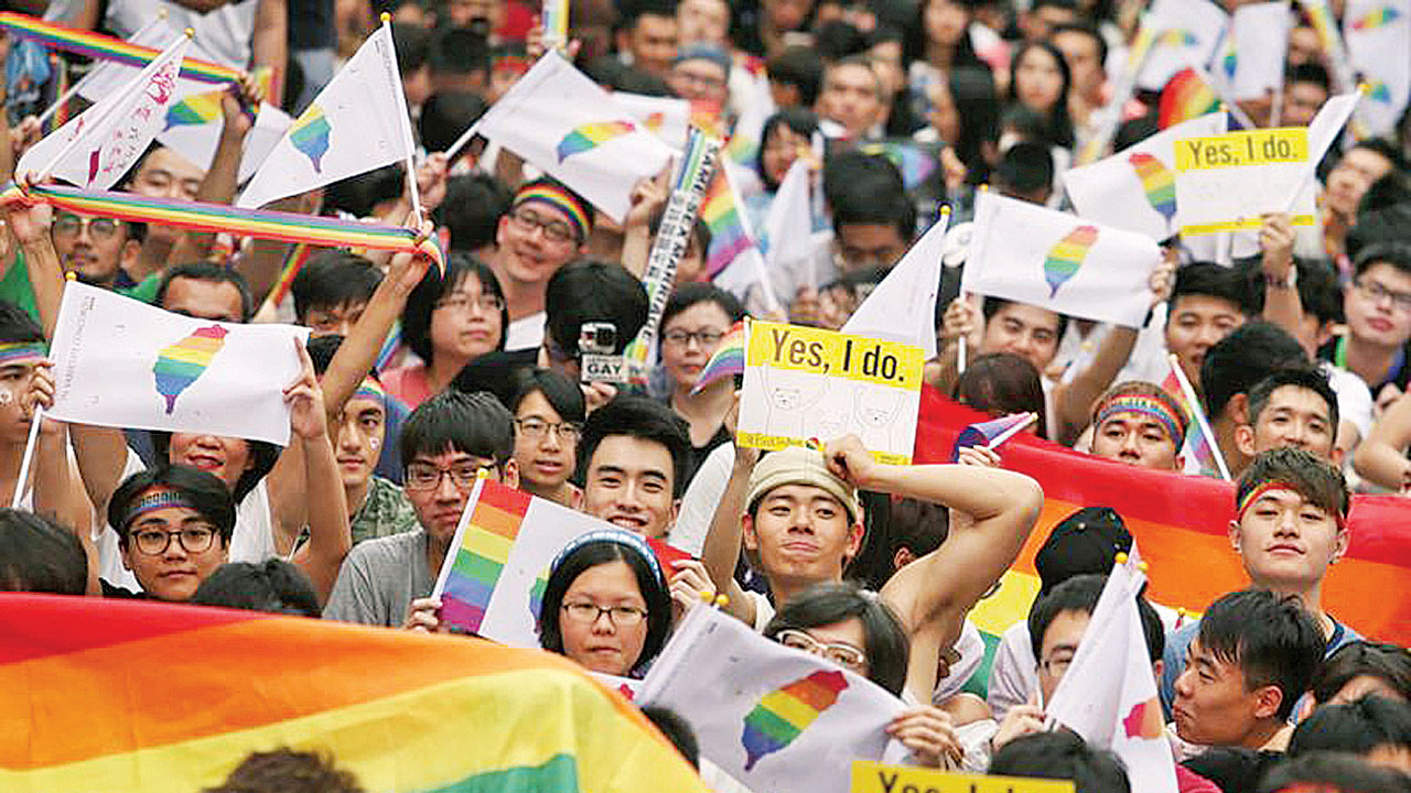 台湾同志平权运动GayFuCK社群发展与挑战